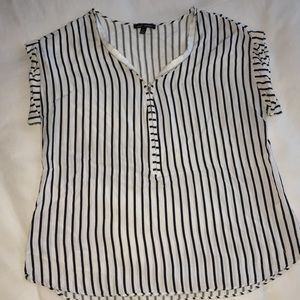 Black & White Striped Top
